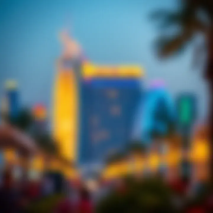 Evening view of الوحدة مول الصور with vibrant lights and ambiance